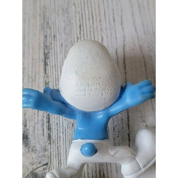McDonald's 2013 peyo smurf clumsy toy figure - Picture 5 of 6